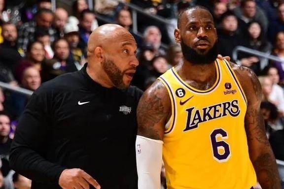 哈姆与湖人球员矛盾加剧 詹姆斯换帅戏码或再上演