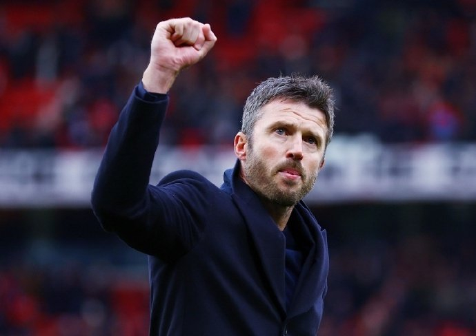 卡里克详述曼联复兴计划获高层认可|每日镜报|托马斯-卡里克|爵士|格雷泽|乔尔_新浪体育_新浪新闻